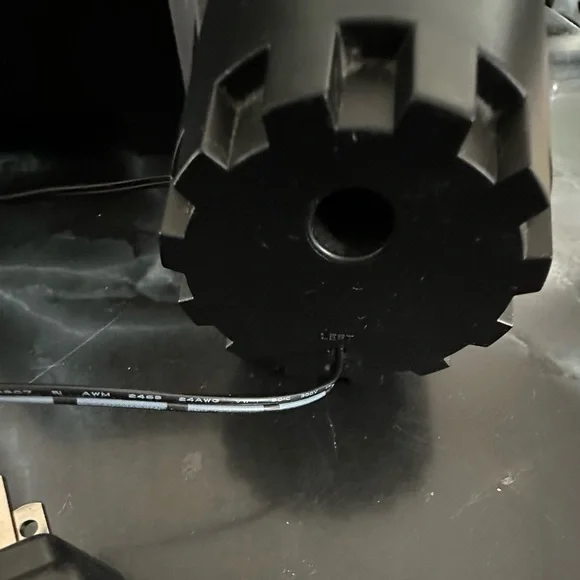 Altec Speakers With Woofer Complete Computer Sound System - Picture 6 of 9